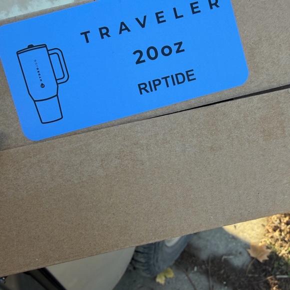 HydroJug Blue Drinkware - Picture 4 of 4